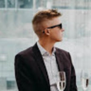 Meet your Posher, Robert